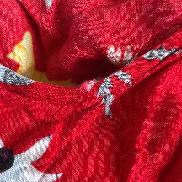 Red Floral Tank Top - Picture 5 of 6